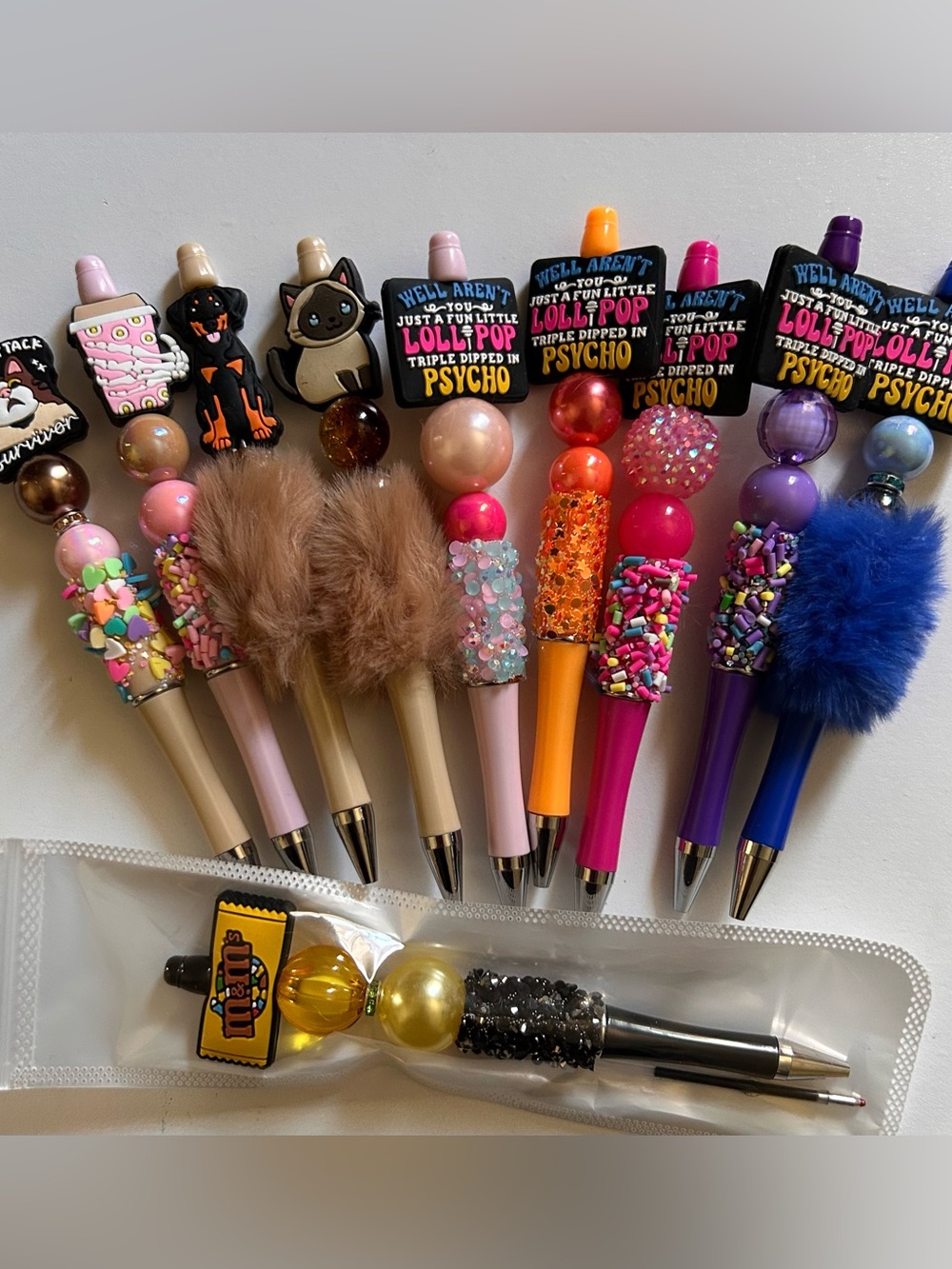 Pens - Handcrafted by Kyleigh- to support her soccer ⚽️ career
NWT 💛⭐️💛 - Picture 7 of 8